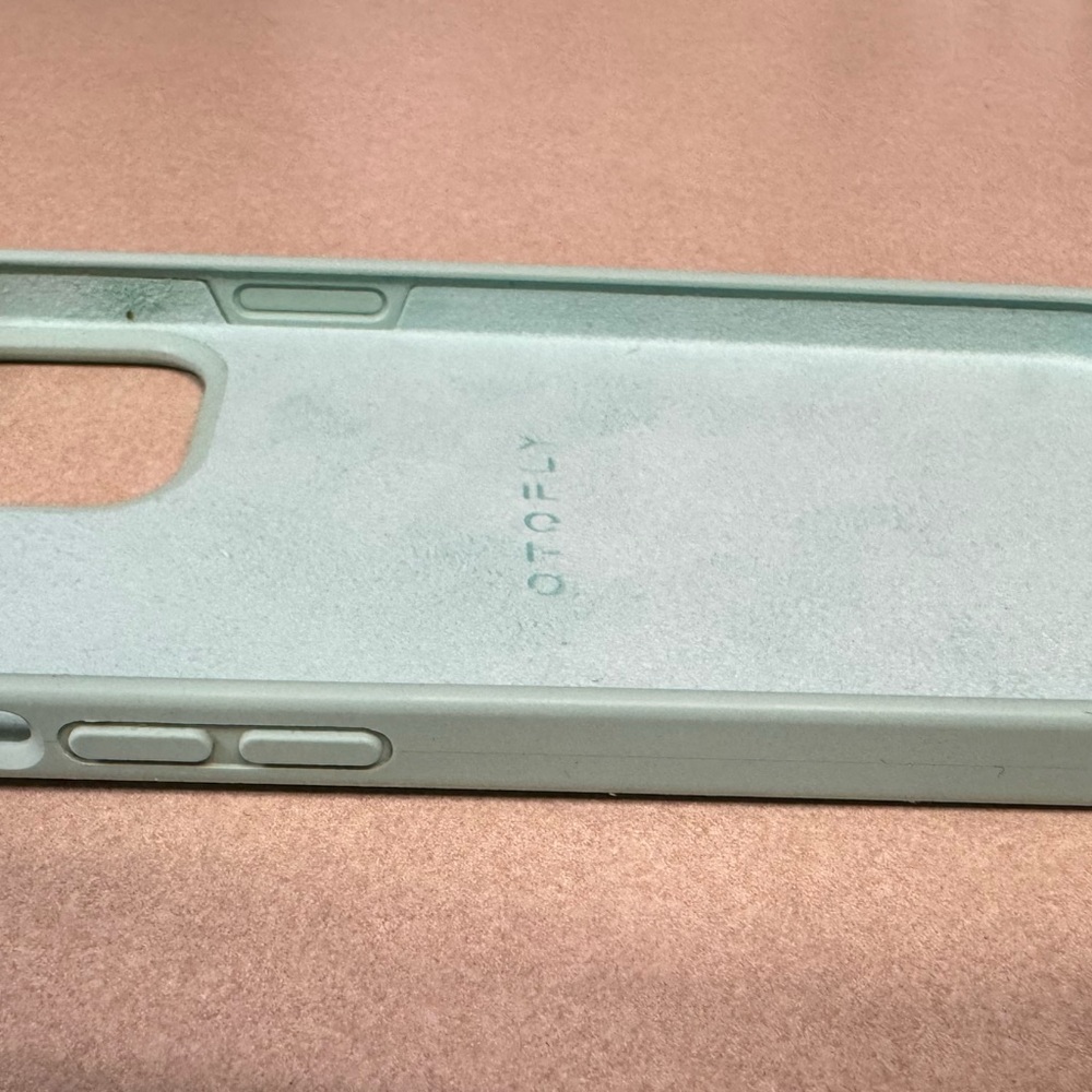 iPhone 13 Pro Max Silicone Shockproof Slim case in Mint - Picture 4 of 5